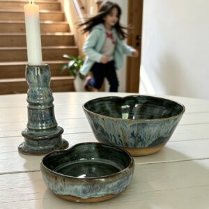 Kameninový set Blueberry: Svícen vysoký a dvě srdcové misky